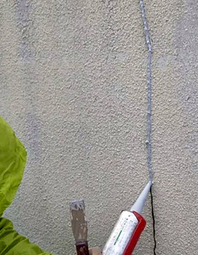 ひび割れ<wbr>コーキング工事