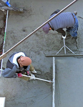 土間<wbr>コンクリート打ち