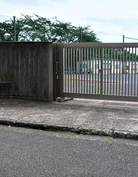 敷地門扉ゲート<wbr>交換